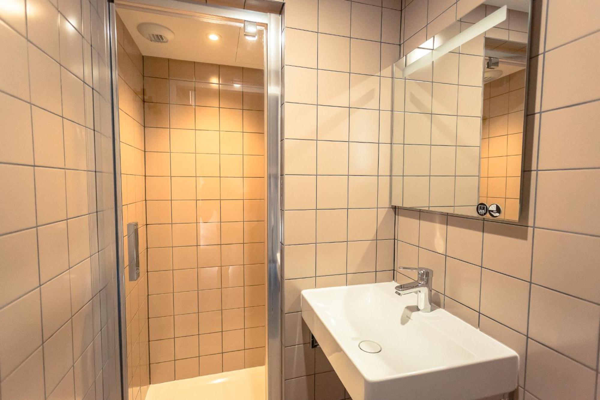 Jost Hostel Le Havre Centre Gare Luaran gambar